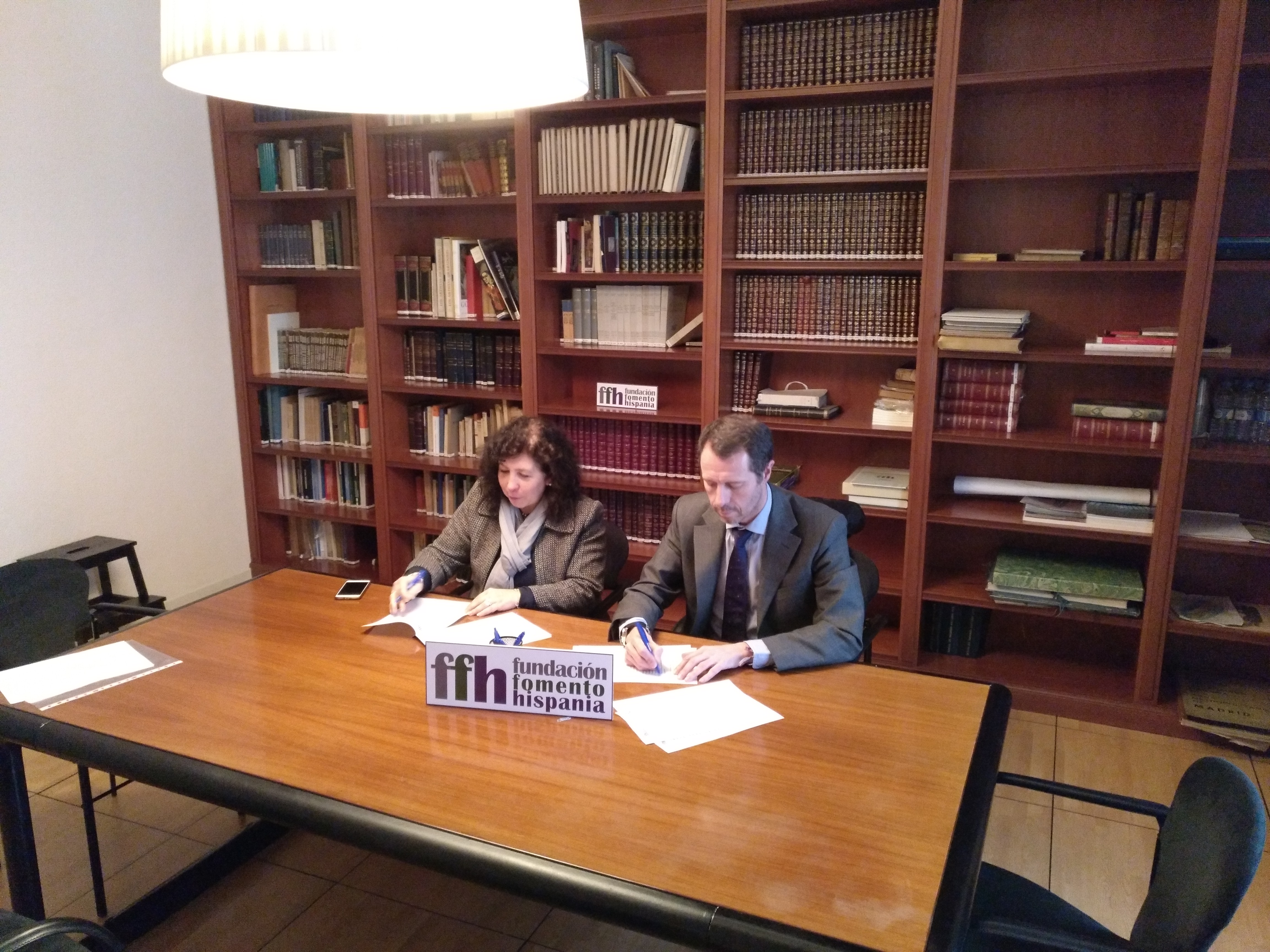 Firma Convenio de colaboración con Rescate
